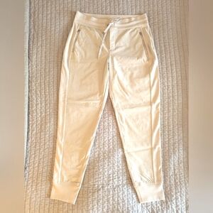 🍁 ATHLETA🍁 HEADLANDS HYBRID TREK JOGGERS, Creamy Beige, Sz. 10, EUC!